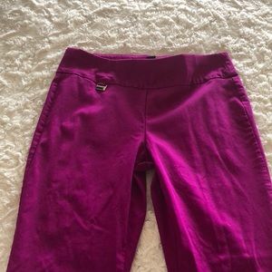 Women’s size 8 Capri Alfani pants